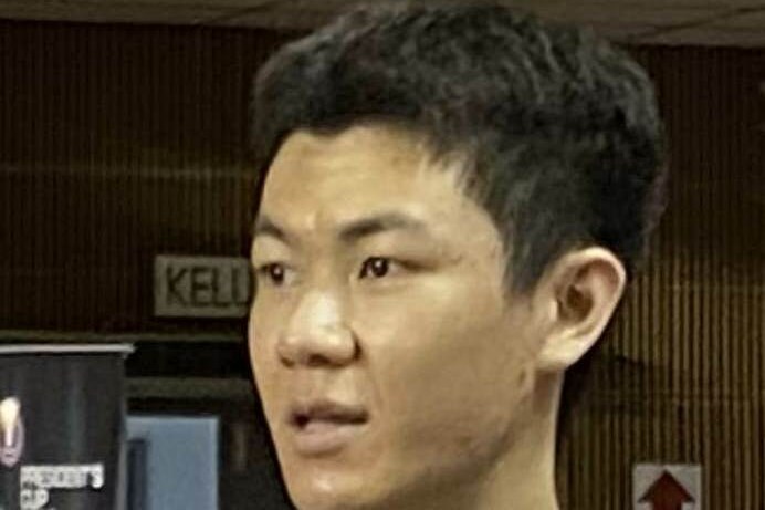 汤尤杯羽毛球赛场爆冷 陈雨菲逆风翻盘晋级